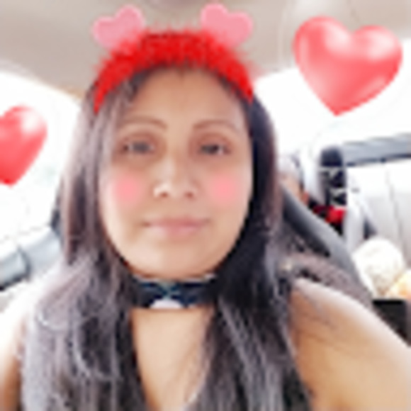 Meet your Posher, Olivia - Picture 1 of 1